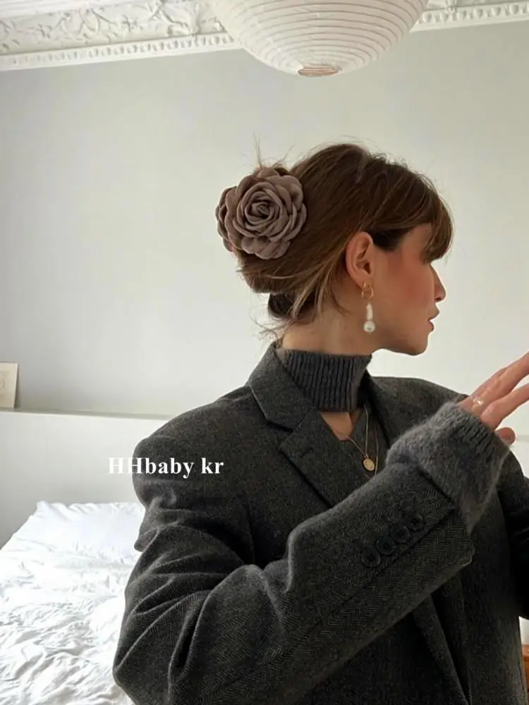 2024 New Retro 3D French Clip Romantic Flower Clip — feature 10