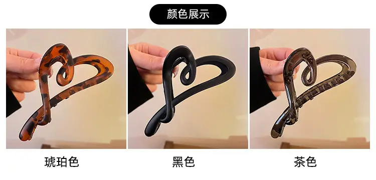 Women's Back-Of-Head Hair Clip with Heart Design — feature 4