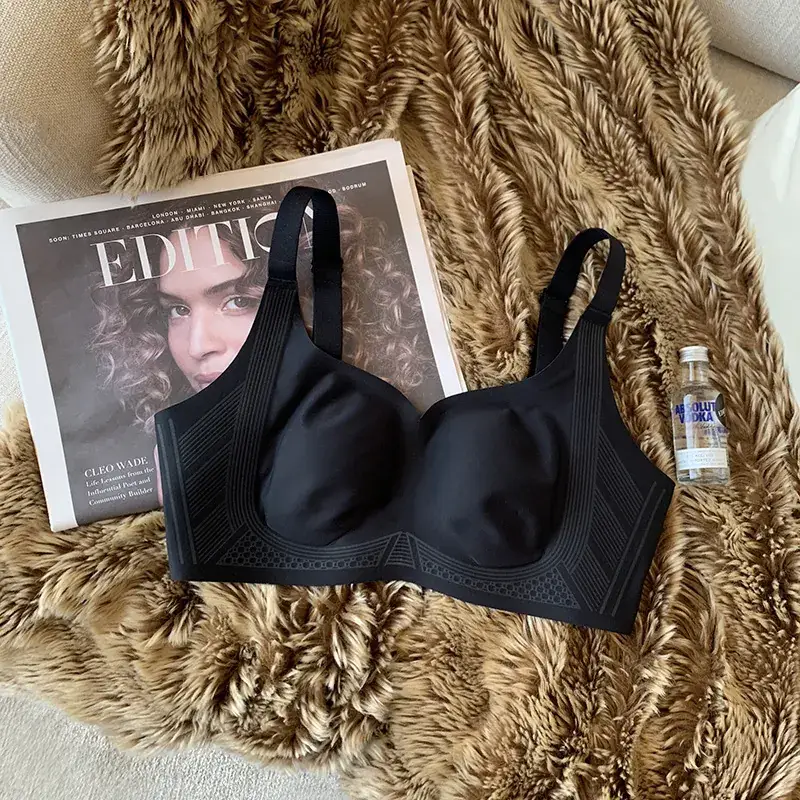 Ultra-thin Seamless Wireless Underwear Women's Nude - Image 4