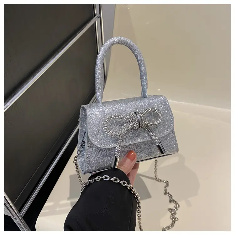 White Mini Bow Chain Shoulder Bag for Women - Image 2