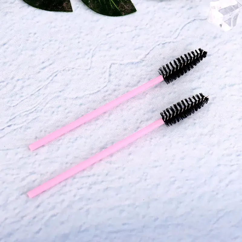 Mini Eyelash Curler Brush for Makeup - Image 5