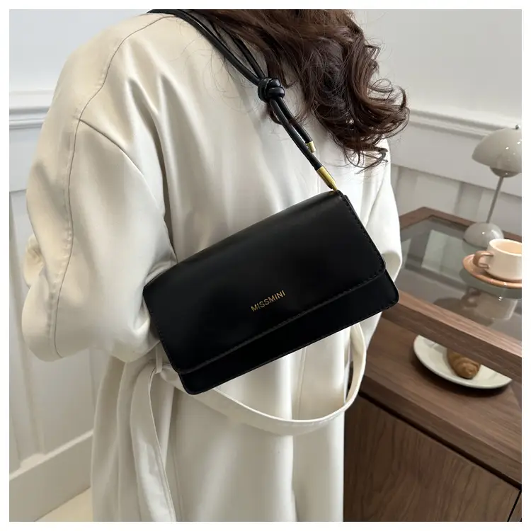 Women's Black Square Shoulder Crossbody Bag 2024 - Image 4
