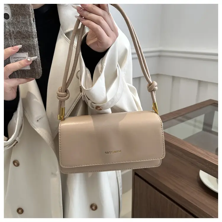 Women's Black Square Shoulder Crossbody Bag 2024 — feature 12