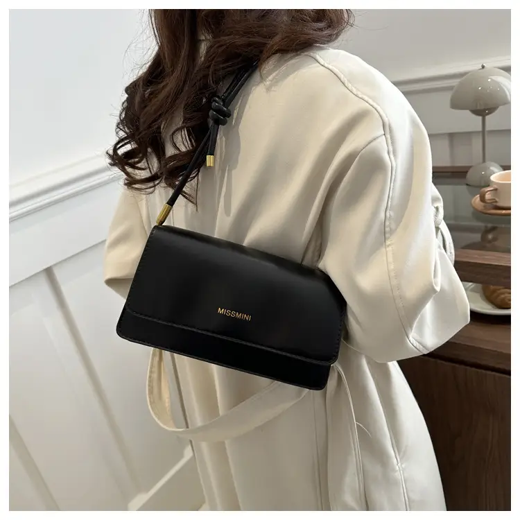 Women's Black Square Shoulder Crossbody Bag 2024 — feature 15