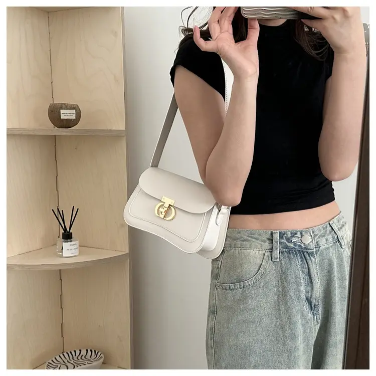 Women's Retro Brown Lock Crossbody Bag Spring New — feature 9