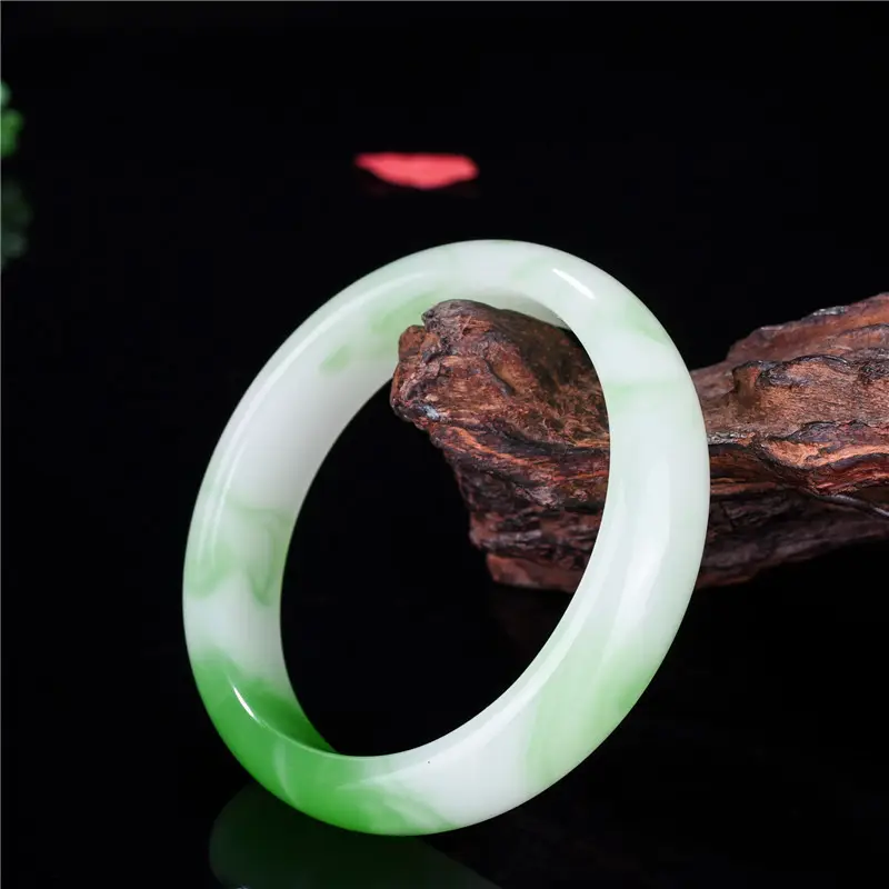 Green Jade Flat Bracelet for Women - Image 4