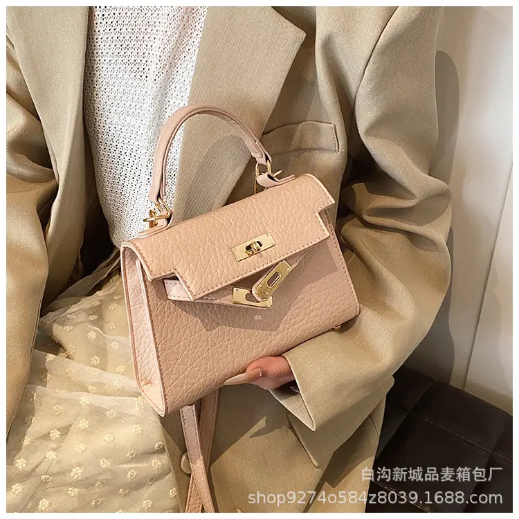 Women's French Style Shoulder Bag Brown 2026 — feature 15