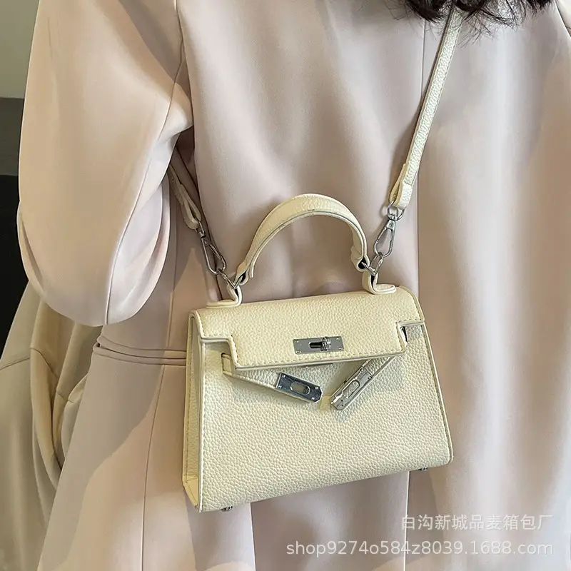Light Blue Kelly Style Shoulder Bag for Women 2026 - Image 8