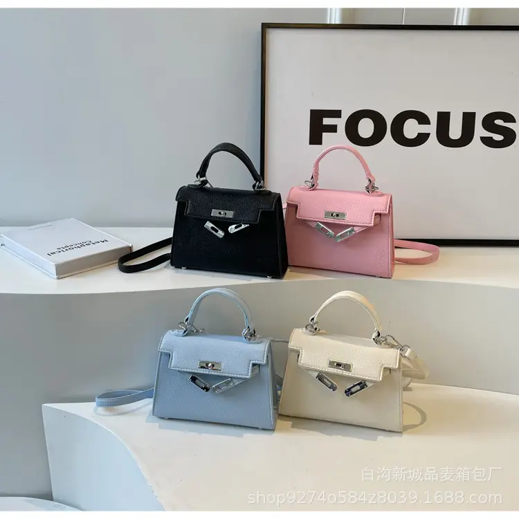 Light Blue Kelly Style Shoulder Bag for Women 2026 — feature 14