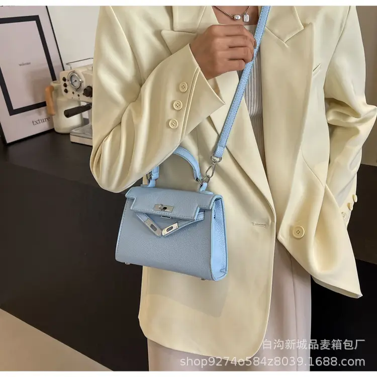 Light Blue Kelly Style Shoulder Bag for Women 2026 — feature 15