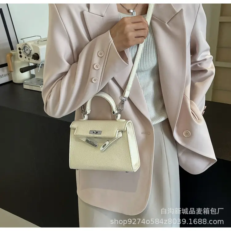 Light Blue Kelly Style Shoulder Bag for Women 2026 — feature 20