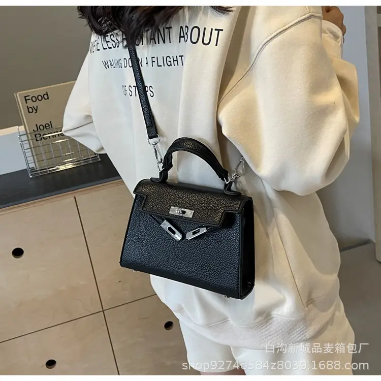 Light Blue Kelly Style Shoulder Bag for Women 2026 — feature 25