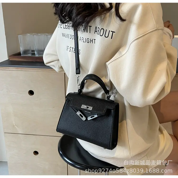 Light Blue Kelly Style Shoulder Bag for Women 2026 — feature 26