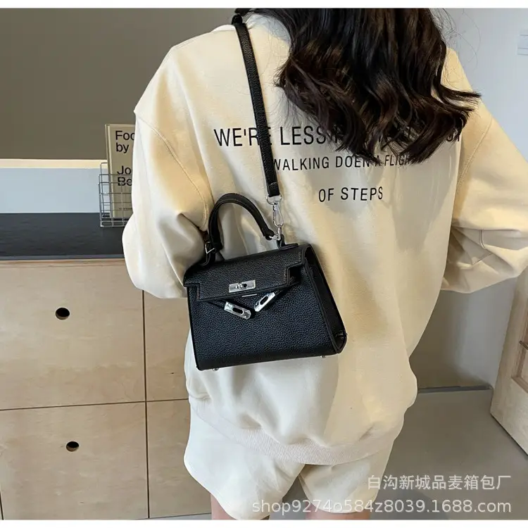 Light Blue Kelly Style Shoulder Bag for Women 2026 — feature 27