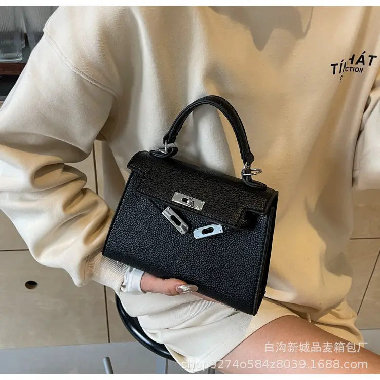 Light Blue Kelly Style Shoulder Bag for Women 2026 — feature 28