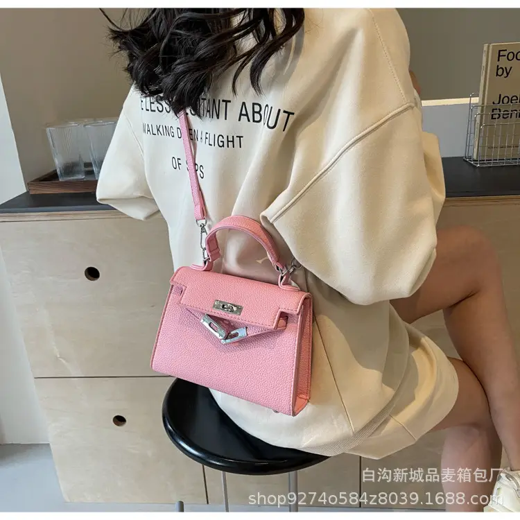 Light Blue Kelly Style Shoulder Bag for Women 2026 — feature 31