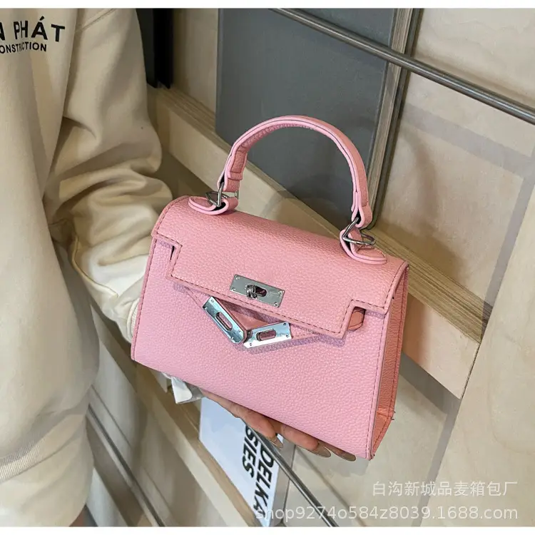 Light Blue Kelly Style Shoulder Bag for Women 2026 — feature 32