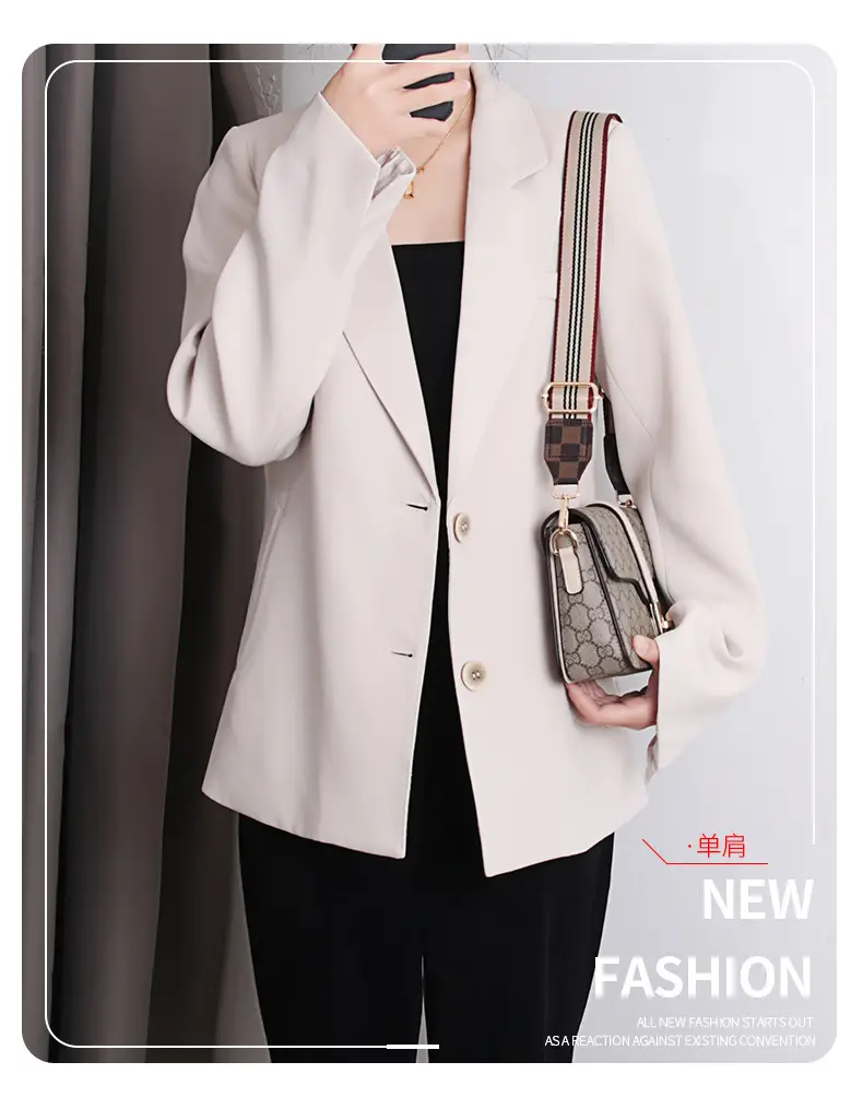 Women's Crossbody Bag with Adjustable Striped Leather Lining & Metal Clasp — feature 2