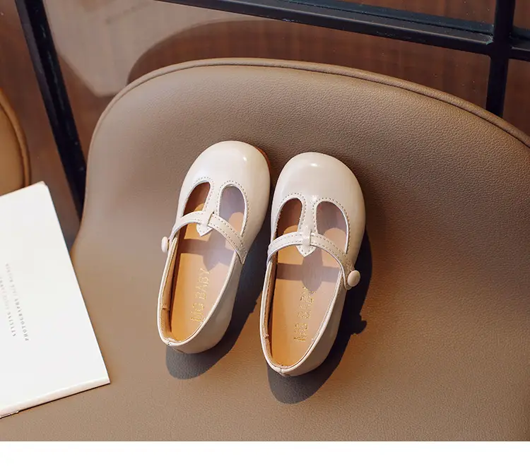 2025 Spring Korean Style Girls Leather Shoes with Buckle & Soft Sole — feature 9