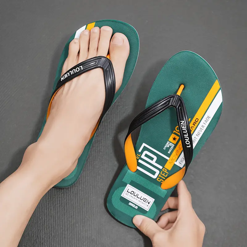 Flip-Flops for Men 2025 Summer New Style Men's Slippers Trendy Fashion Casual Simple Beach Shoes Men's Shoes