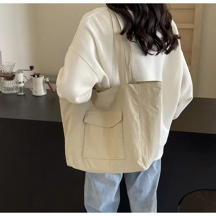 Purple Nylon Tote Bag Large Capacity Commuter Shoulder Bag — feature 37