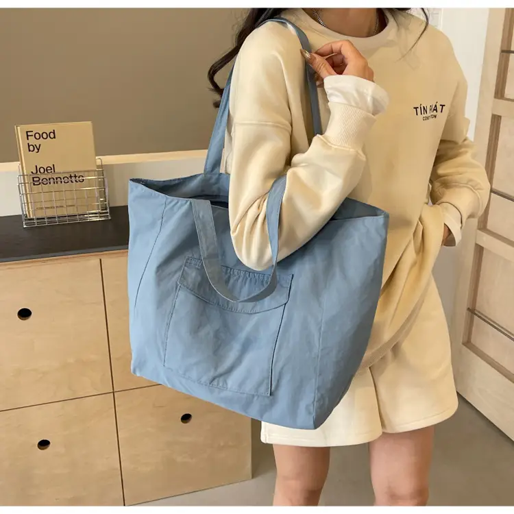 Purple Nylon Tote Bag Large Capacity Commuter Shoulder Bag — feature 45