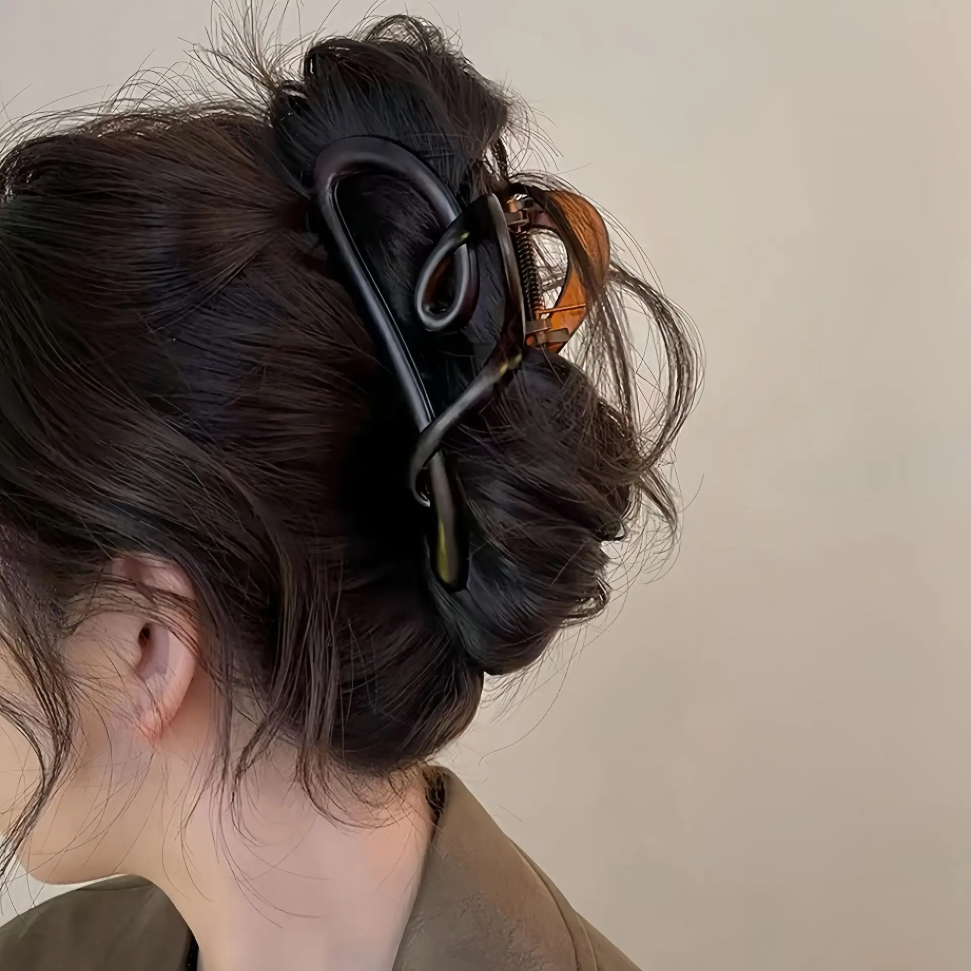 Matte Large Love Clip Women's Hair Clip 2024 - Image 7