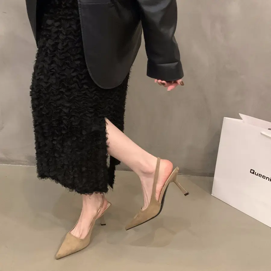 Black elegant ladies closed toe sandals fairy shoes 2024 new spring and summer French pointed high heels single-layer shoes - Image 6