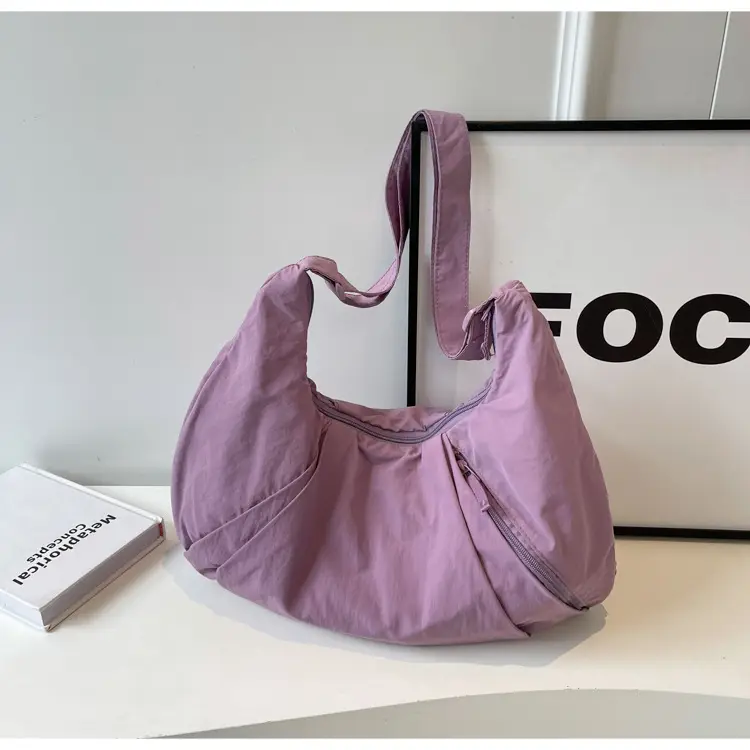Japanese Style Pleated Messenger Bag Women Large Capacity Solid Color Cloth Bag — feature 19