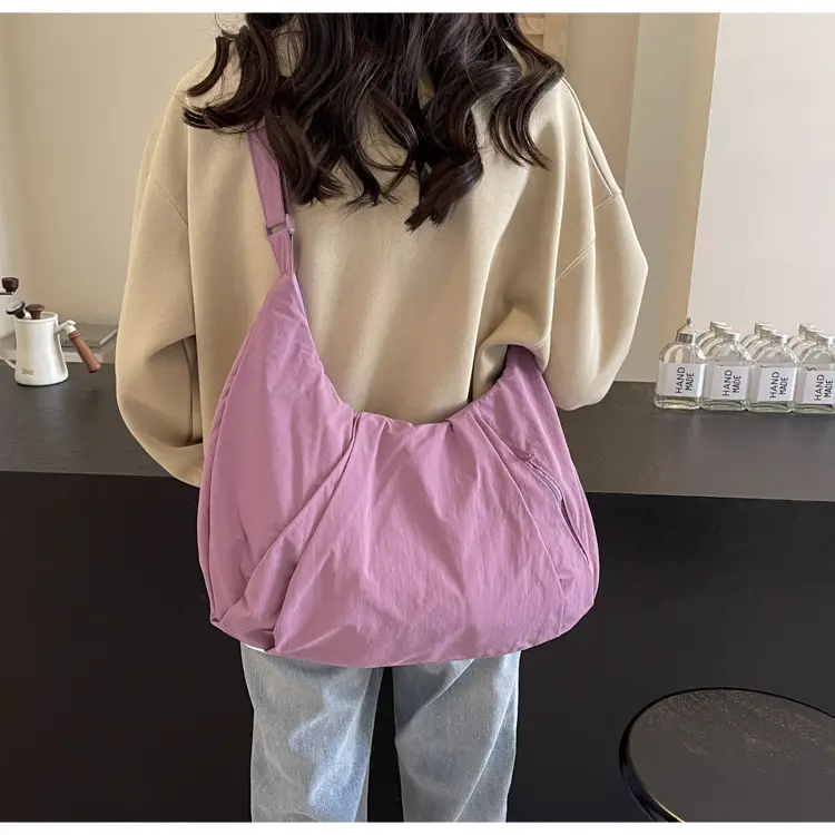 Japanese Style Pleated Messenger Bag Women Large Capacity Solid Color Cloth Bag — feature 27