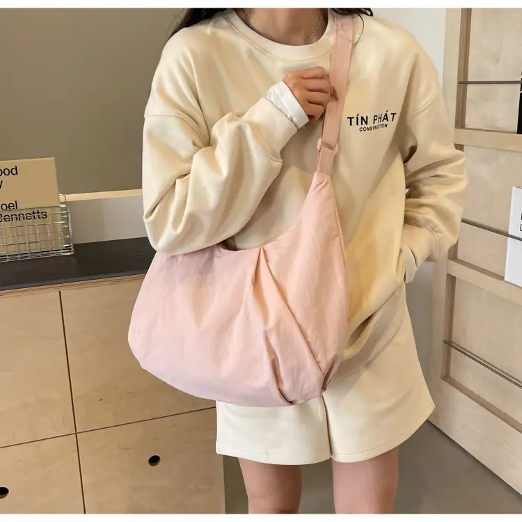 Japanese Style Pleated Messenger Bag Women Large Capacity Solid Color Cloth Bag — feature 41