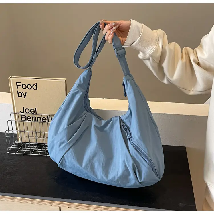 Japanese Style Pleated Messenger Bag Women Large Capacity Solid Color Cloth Bag — feature 48
