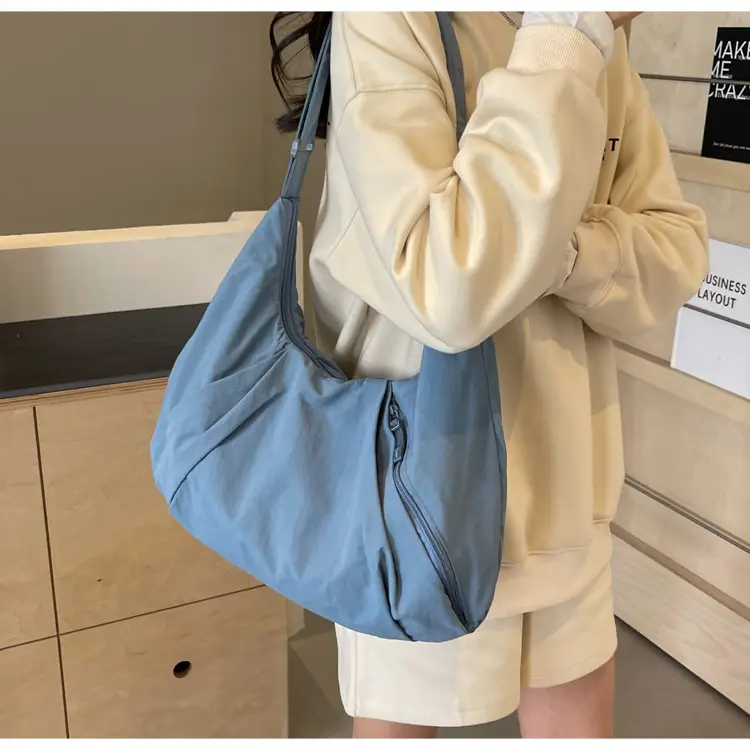 Japanese Style Pleated Messenger Bag Women Large Capacity Solid Color Cloth Bag — feature 49