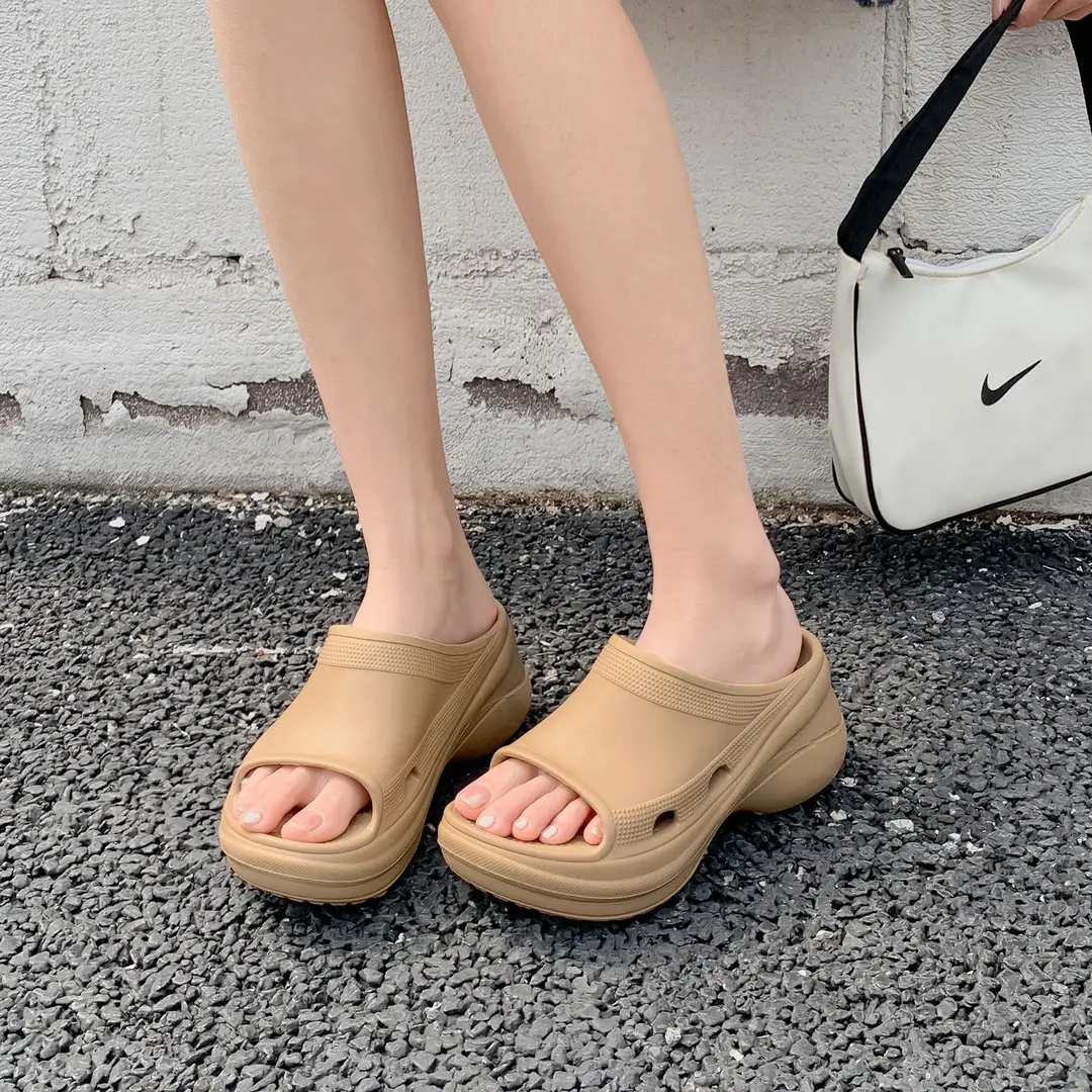 Women's Thick-Soled Slippers, Trendy Eva Soft-Soled Wedge Sandals for Outdoor Wear, Paris-Style Slippers Specially Designed for Ins Fashion - Image 7