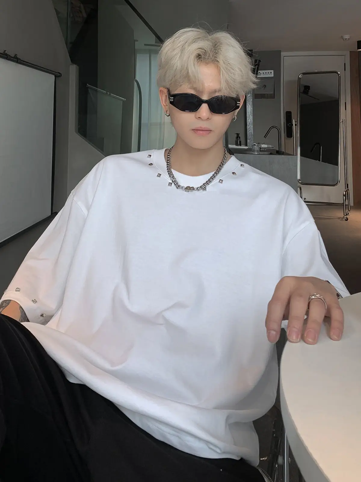 Men Black Off-Shoulder T-Shirt Summer Loose Fit - Image 7