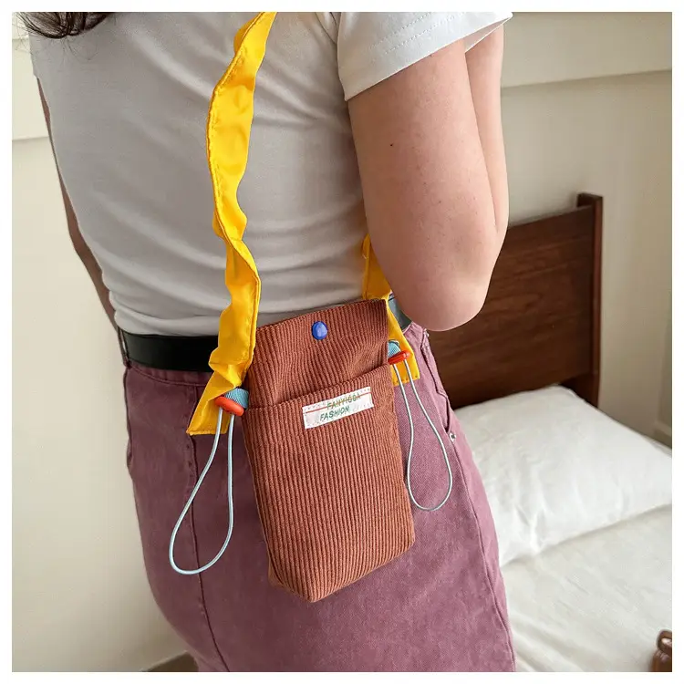 Korean Style Pleated Shoulder Bag for Women 2024 Spring — feature 10