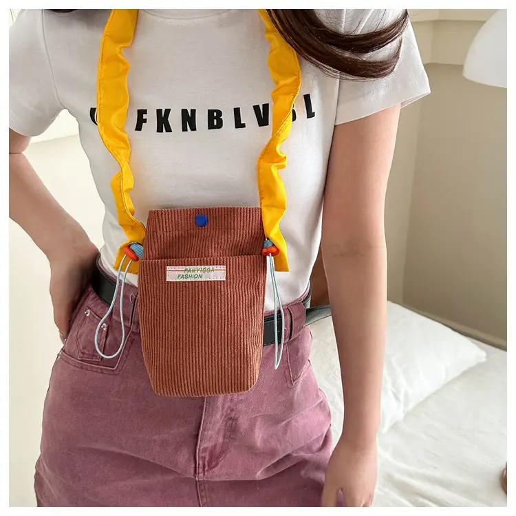 Korean Style Pleated Shoulder Bag for Women 2024 Spring — feature 11