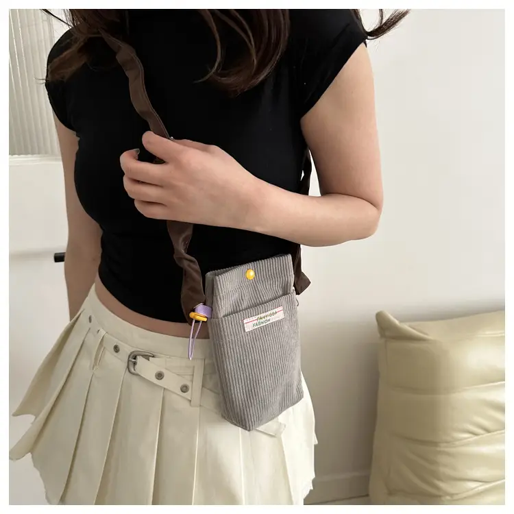 Korean Style Pleated Shoulder Bag for Women 2024 Spring — feature 17