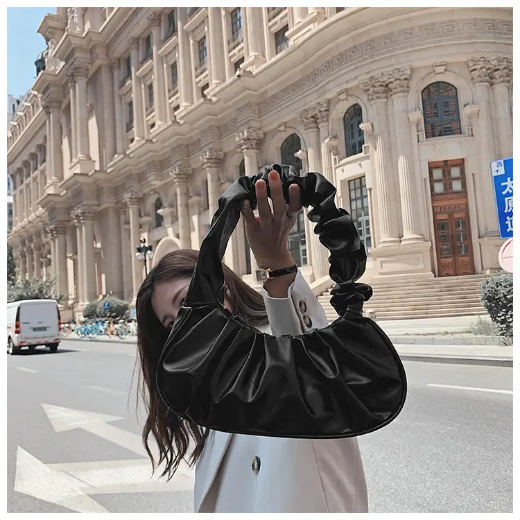 2026 Trendy Pleated Cloud Shoulder Bag for Women — feature 29