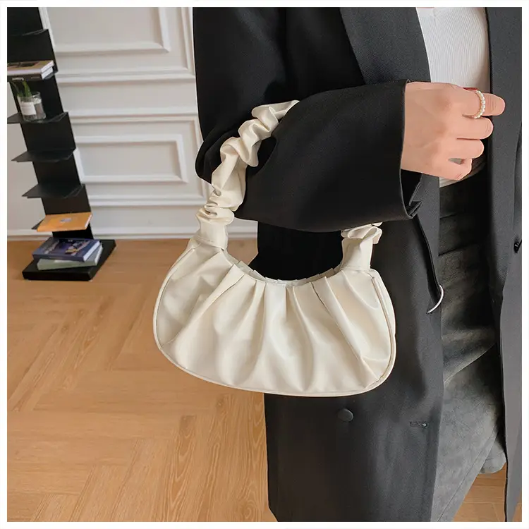 2026 Trendy Pleated Cloud Shoulder Bag for Women — feature 44