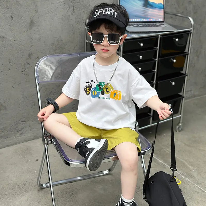 Boys Camping Short Sleeve T-Shirt Green Shorts Set - Image 4