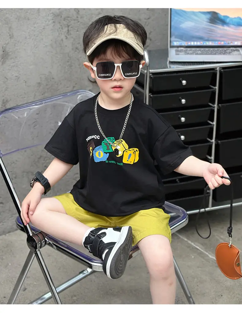Boys Camping Short Sleeve T-Shirt Green Shorts Set — feature 9