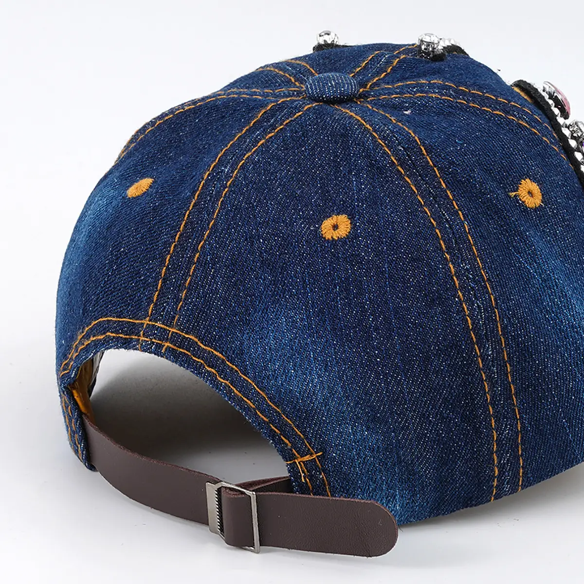 Men Women European American Baseball Cap with Gem Rhinestone Full Bristle - Image 4