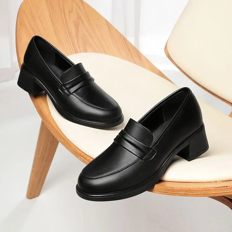 Leather surface middle-aged women's leather shoes deep mouth mid heel work shoes single-layer shoes soft bottom soft leather mother shoes middle-aged and elderly spring and summer - Image 5