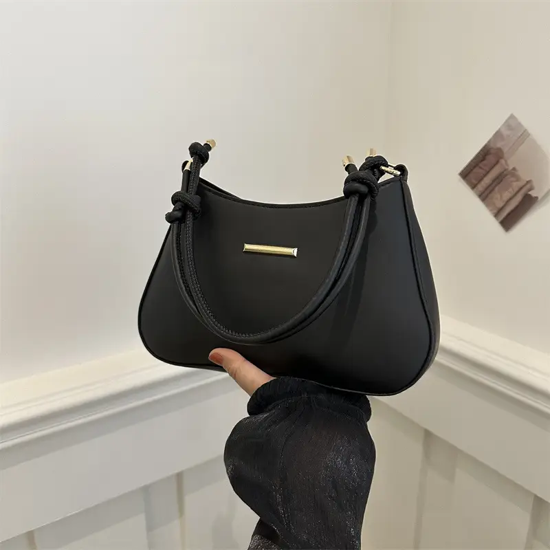 Black Textured Shoulder Bag for Women 2024 Spring - Image 4