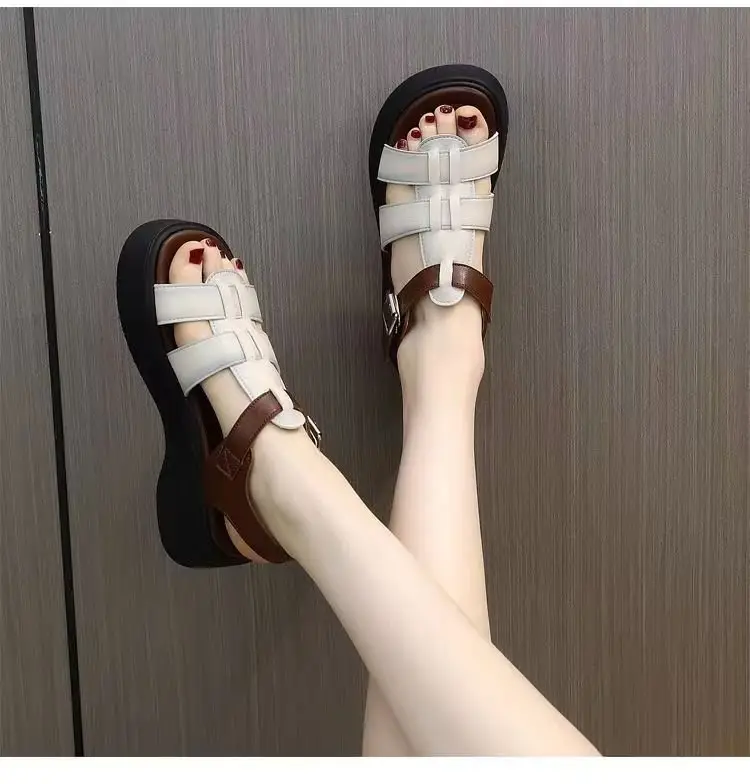 Leather platform Roman sandals women's casual soft bottom Summer 2024 new popular all-match muffin Western style height increasing — feature 10