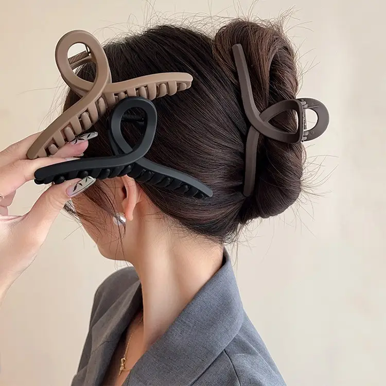 Extra Large Hairpin for Women with Shark Clip Back - Image 12