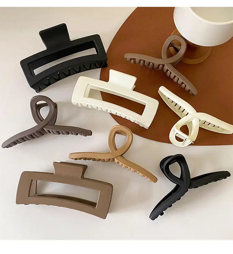 Extra Large Hairpin for Women with Shark Clip Back — feature 6