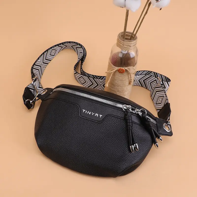 Black TINYAT Fashion Chest Bag with Keys & Wallet - Image 3