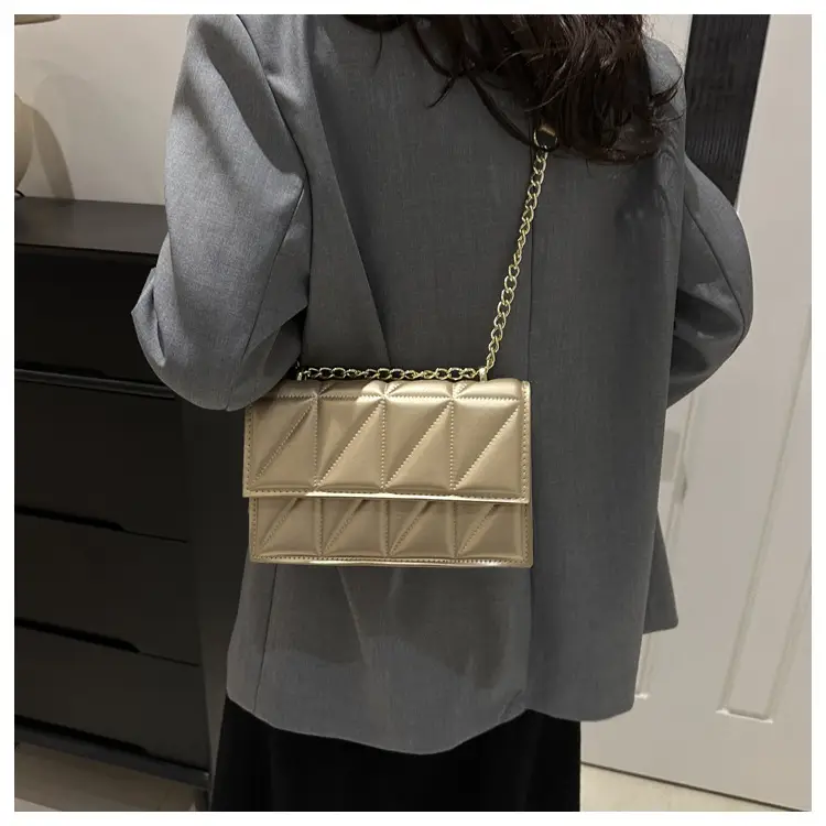 Orange Chain Crossbody Bag for Women 2024 — feature 27